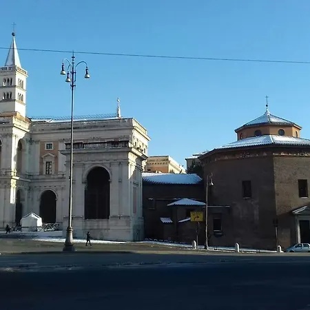 Konukevi Laterano Excellence